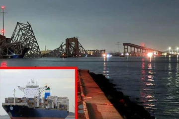 இலங்கை நோக்கி சென்றுகொண்டிருந்த சரக்குக்கப்பல்: பாலத்தில் மோதி பாரிய விபத்து