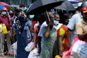 ஸ்தம்பிதமடைந்து முடக்கநிலைக்கு செல்லும் நாடு! வெளியானது பகிரங்க எச்சரிக்கை