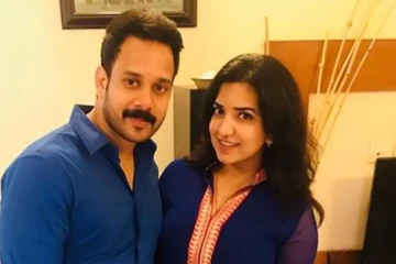 நடிகர் பரத்தின் இரட்டை குழந்தைகளை பார்த்துள்ளீர்களா.. அழகிய குடும்ப புகைப்படம்