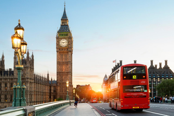 உலகிலேயே மோசமான பட்டியலில் முதலிடம் பிடித்த லண்டன்! | London Tops The Worst List In The World