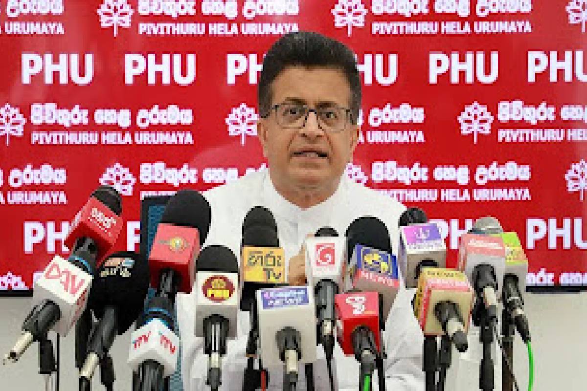 நாமலின் மேசையில் கிடந்த 08 இலட்சம் டொலர்கள் : கம்மன்பில வெளிப்படுத்திய விடயம் | Eight Hundred Thousand Dollars On Namal S Table நாமலின் மேசையில் கிடந்த 08 இலட்சம் டொலர்கள் : கம்மன்பில வெளிப்படுத்திய விடயம் | Eight Hundred Thousand Dollars On Namal S Table