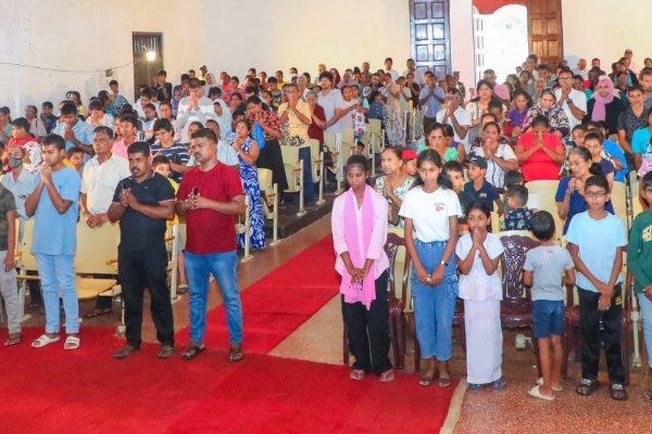 அரசால் அவமதிக்கப்படும் மதத் தலைவர்கள் - சஜித் கடும் குற்றச்சாட்டு | Jobless Peoples And Disrespected Religious Leaders