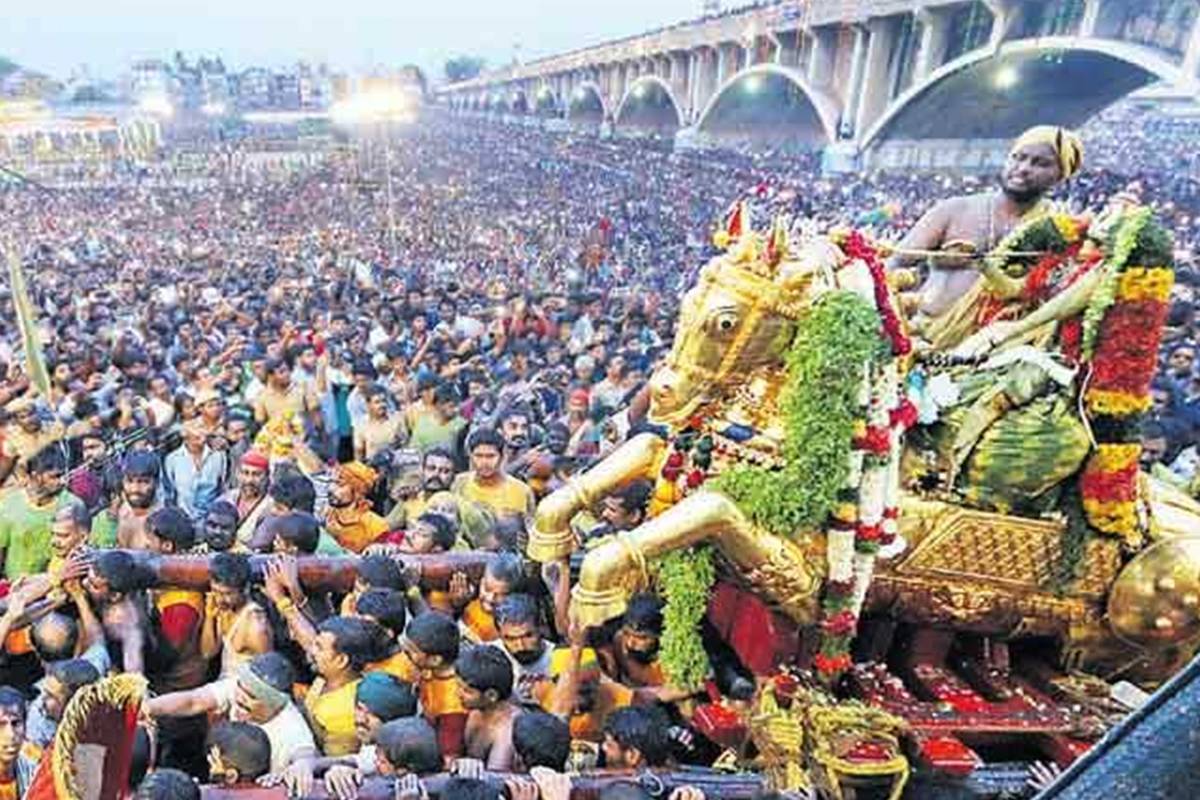 சித்திரை திருவிழா: கொடியேற்றத்துடன் தொடக்கம் | Chithirai Festival Begins