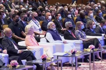 இந்தியா எப்படிப்பாட்ட நாடு என்று நீங்க முடிவு செய்த முடியாது! ஜெய்சங்கர் காட்டம்