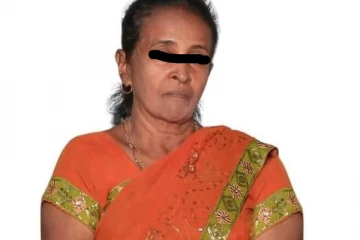 யாழில் மகனுடன் மோட்டார் சைக்கிளில் சென்ற தாய் தவறி விழுந்து மரணம்