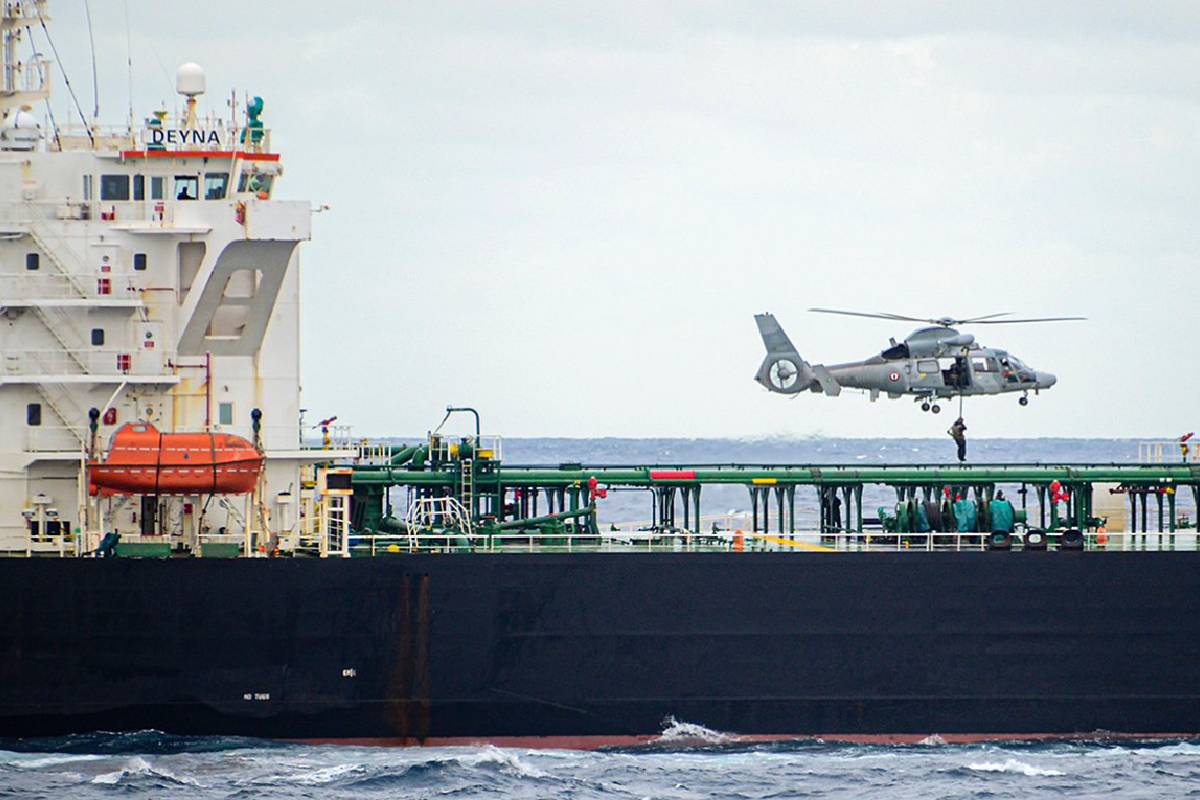 போலி கொடியுடன் வந்த ரஷ்ய எண்ணெய் கப்பல்: மத்திய தரைக்கடலில் சிறைப்பிடித்த பிரான்ஸ் | Russian Oil Tanker With False Flag Captive France