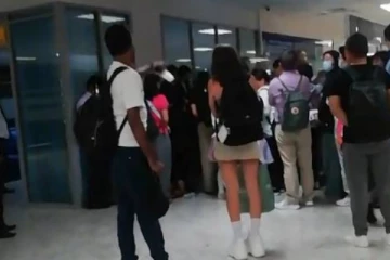 கட்டுநாயக்க விமான நிலையத்தில் வெளிநாட்டு பயணிகளுக்கு ஏற்பட்டுள்ள நிலை!