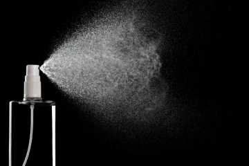 சில அழகுப்பொருட்களால் ஆபத்து: எச்சரிக்கும் சுவிஸ் ஆய்வு முடிவுகள்