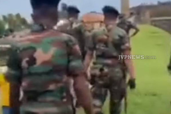 காலி மைதானத்தில் போராட்டக்காரர்களை கண்டு மிரண்டு போன இராணுவம்! | Army Shocked See Protesters Galle Cricket Ground