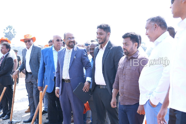 மன்னாரில் காற்றாலை மின் திட்டத்திற்கு அடிக்கல் நாட்டிய ஜனாதிபதி அநுர | Anurai Lays Foundation Wind Power Project Mannar