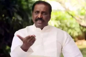 மரியாதைக்கு கூட கேட்கல.. நாகரிகமே இல்லையா? பிரபல இயக்குநரை தாக்கிய வைரமுத்து?