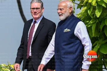 බ්‍රිතාන්‍ය අගමැතිගේ ඉන්දීය සංචාරය ඇරඹේ