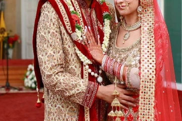 திருமணம் முடிந்த கையோடு கல்லறைக்கு பயணம் மணமக்கள்! ஏன் தெரியுமா?