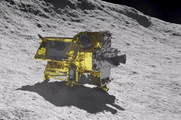 நிலவில் தரையிறங்கியது ஜப்பானின் லேண்டர் விண்கலம்