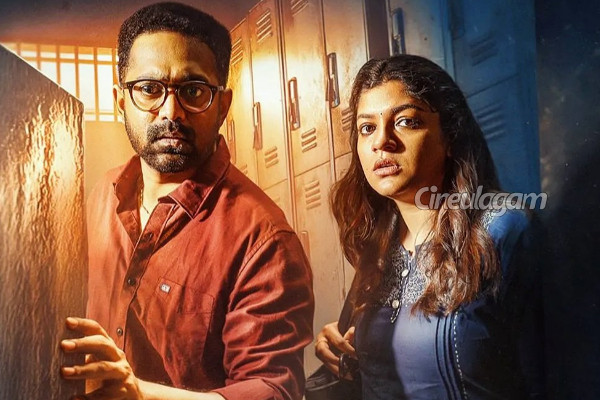 தீபாவளி ஸ்பெஷலாக ஓடிடியில் ரிலீஸ் ஆகும் படங்கள்! லிஸ்ட் இதோ | Diwali 2025 Special Ott Release Films In Tamil