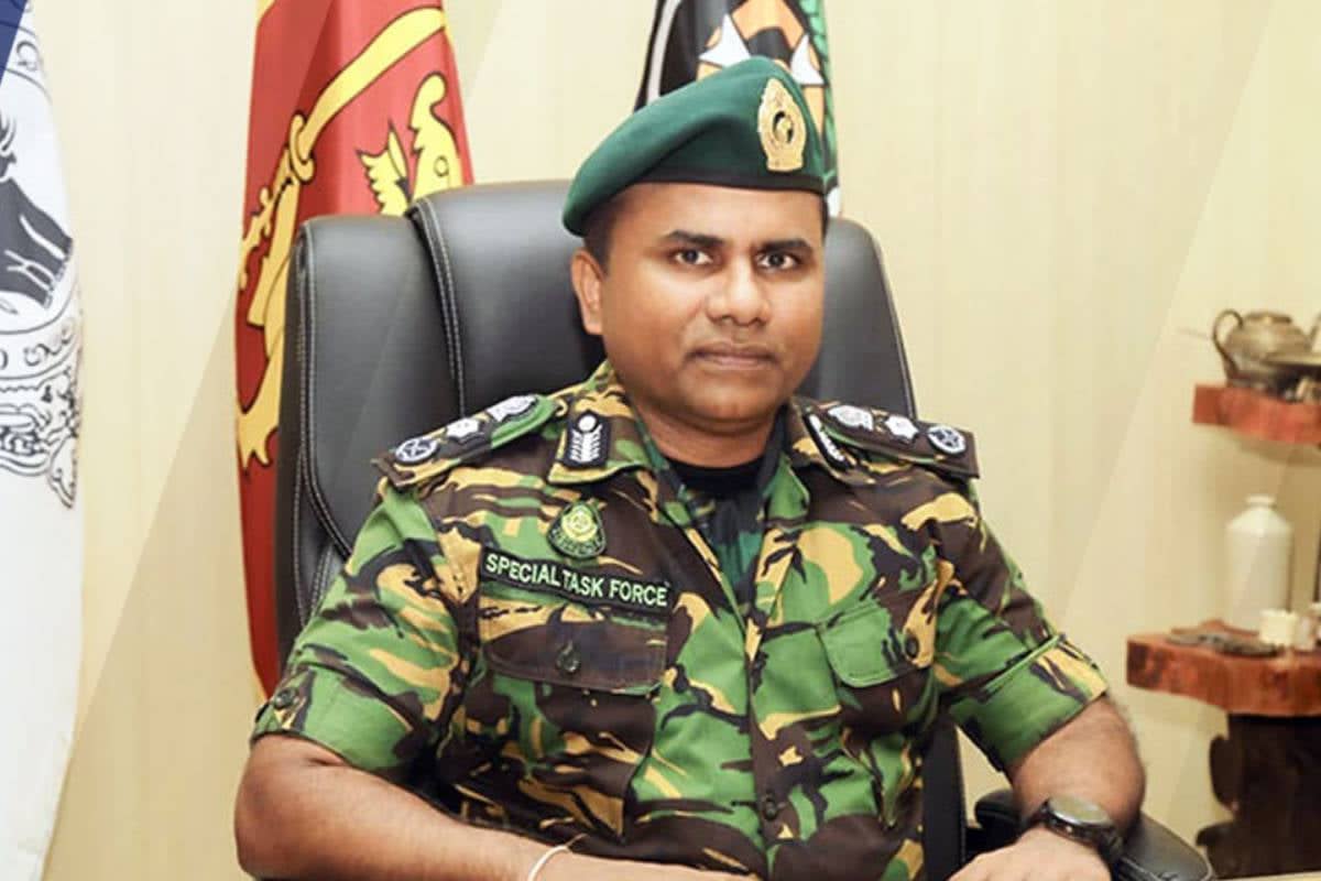 பாதாள உலகத்துடன் நெருங்கிய தொடர்பு - மற்றுமொரு உயர் பொலிஸ் அதிகாரிக்கு சிக்கல் | Cid Questions Sdig Varuna For 4 Hours பாதாள உலகத்துடன் நெருங்கிய தொடர்பு - மற்றுமொரு உயர் பொலிஸ் அதிகாரிக்கு சிக்கல் | Cid Questions Sdig Varuna For 4 Hours