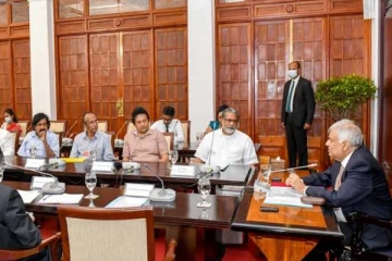 இளைஞர்களின் ஆலோசனைகளை பெற திட்டம் தீட்டும் ஜனாதிபதி ரணில்!