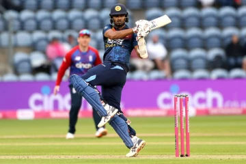 இங்கிலாந்து அணி புதிய உலக சாதனை