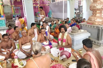 தாயின் ஆசைக்காக கோயில் கட்டிய விஜய் பட வில்லன்: வைரலாகும் கோயில் புகைப்படங்கள்