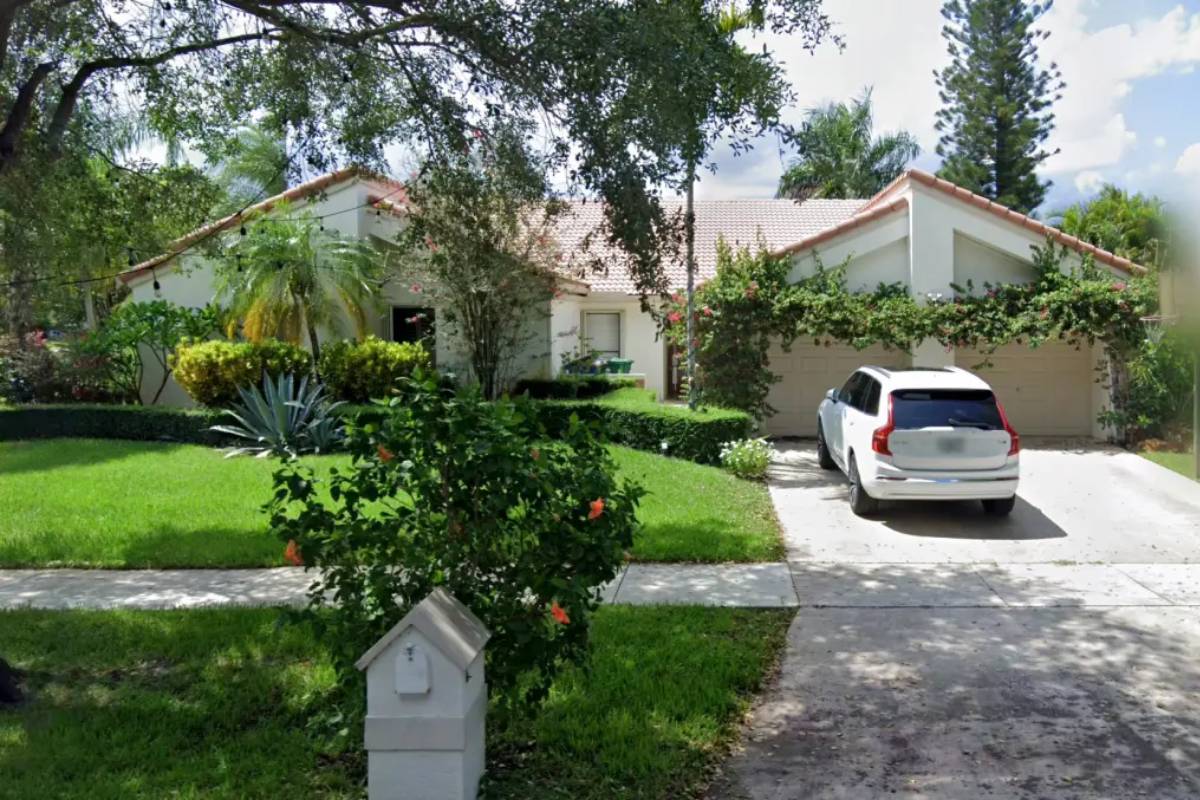 சாட் ஜிபிடி உதவியுடன் வீட்டை விற்று ஒரு லட்சம் டொலர் லாபம் ஈட்டிய நபர் | Us Man Use Chatgpt To Sell His Home With Profit