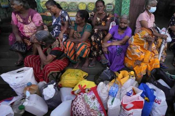 இலங்கை பொருளாதாரம் தொடர்பில் உலக வங்கி விடுத்த எச்சரிக்கை! | World Bank Warns Of Sri Lankan Economy