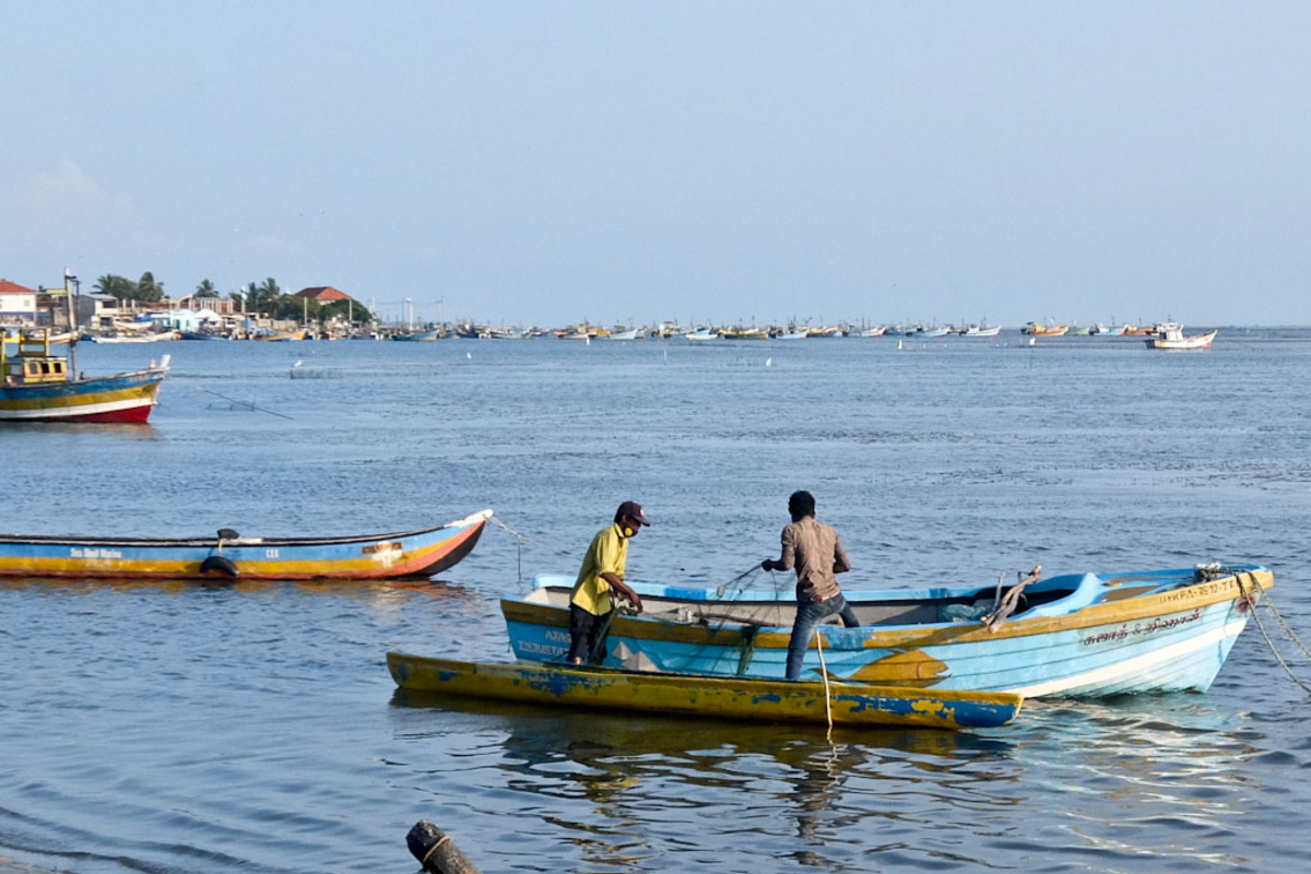 யாழில் நான்கு கடற்தொழிலாளர்கள் மாயம்; தேடுதல் பணிகள் தீவிரம் | Four Fishermen Missing In Jaffna