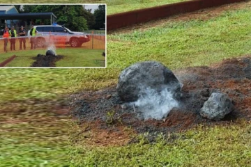 பள்ளி மைதானத்தில் விழுந்து கிடந்த விண்கல்! பதற்றத்தில் விசாரணைக்கு அழைக்கப்பட்ட நாசா: மர்மத்தை உடைத்த முதல்வர்