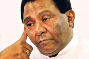 மனைவியின் உழைப்பில் வாழ்கிறேன் -சம்பளத்தை வழங்கமாட்டேன் -ஆளும் கட்சியின் மற்றுமொரு எம்.பியும் அறிவிப்பு
