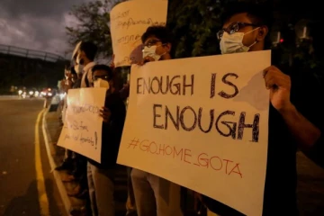 இலங்கையில் வெடித்துள்ள போராட்டம்: 5 முக்கிய தகவல்கள்