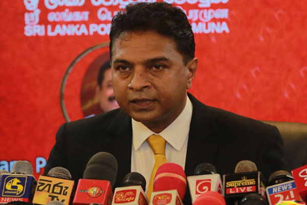 எம்மை அடிமைகள் என அழைப்பது பெருமைக்குரிய விடயம்; சாகர காரியவசம்! | It Is A Matter Of Pride To Call Us Slaves