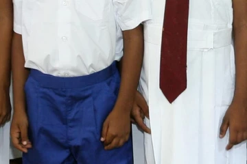 பாடசாலை மாணவர்களுக்குரிய சீருடைகள் தொடர்பான தகவல்கள்