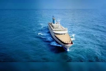 இலங்கைக்கான உல்லாச கப்பல் சேவையை ஆரம்பித்தது இந்தியா
