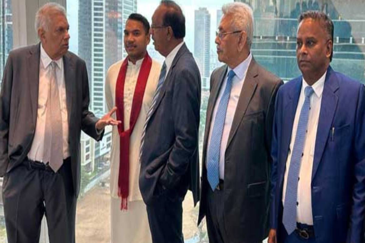 தென்னிலங்கை அரசியலில் குழப்பநிலை! சொகுசு ஹோட்டலில் இரகசிய சந்திப்பில் முக்கிய அரசியல்வாதிகள் | Opposition Leaders In A Secret Conversation தென்னிலங்கை அரசியலில் குழப்பநிலை! சொகுசு ஹோட்டலில் இரகசிய சந்திப்பில் முக்கிய அரசியல்வாதிகள் | Opposition Leaders In A Secret Conversation