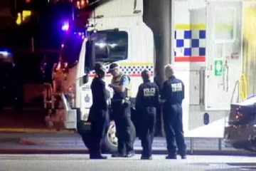 அவுஸ்திரேலியாவில் 16 வயது சிறுவனை சுட்டுகொன்ற பொலிஸார்