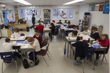 கியூபெக்கில் அதிகரித்து வரும் கொரோனா பாதிப்பு : அதிரடியாக மூடப்படும் பாடசாலைகள்!