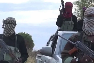 துப்பாக்கி முனையில் 200க்கும் மேற்பட்ட மாணவர்கள் கடத்தல்!