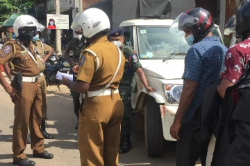 வவுனியா நகரில் இராணுவ பிக்கப் ரக வாகனம் மோதி இளைஞன் படுகாயம்