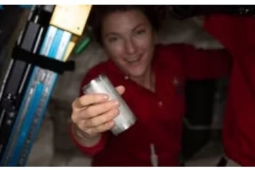 விண்வெளியில் இனி தண்ணீர்; சிறுநீரிலிருந்து குடிநீர் - ஆய்வில் நாசா வெற்றி!