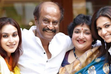 மகள் இல்லாமல் மனைவியுடன் வெளியே வந்த ரஜினி! ஏன் தெரியுமா? தீயாய் பரவும் புகைப்படங்கள்