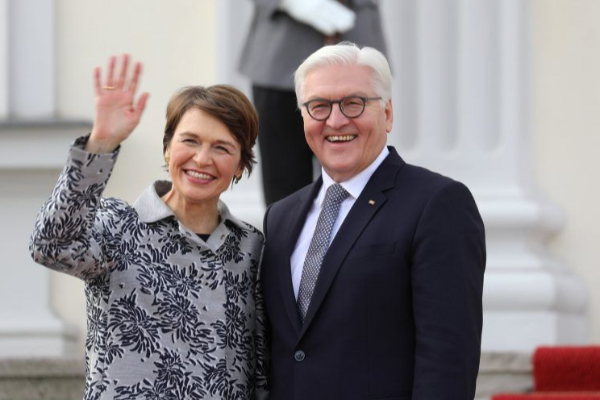 பிரித்தானியாவுக்கு அரசு முறைப்பயணம் மேற்கொள்ளும் ஜேர்மன் ஜனாதிபதி | Germany President State Visit To Uk