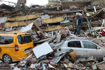 துருக்கியில் மீண்டும் பாரிய நிலநடுக்கம்