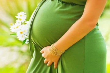 19 வயது கர்ப்பிணி பெண்ணுக்கு தந்தை நடத்திய பெரும் கொடூரம் ; அதிர்ச்சி கொடுத்த காரணம்