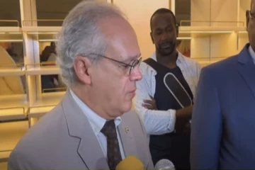 பிரான்ஸ் தூதர் உடனடியாக நாட்டை விட்டு வெளியேற உத்தரவு: நைஜர் ராணுவ அரசு நடவடிக்கை