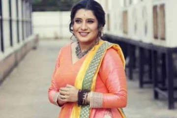 ரசிகையின் டுவிட் பார்த்து எமோஷ்னல் ஆன தொகுப்பாளினி பிரியங்கா தேஷ்பாண்டே- என்ன ஆனது?