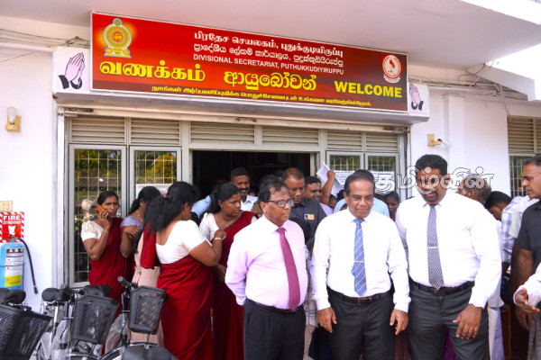 வடக்கு மாகாண மக்களுக்கு விடுக்கப்பட்டுள்ள முக்கிய அறிவிப்பு | Livestock Sector In Northern Province Affected வடக்கு மாகாண மக்களுக்கு விடுக்கப்பட்டுள்ள முக்கிய அறிவிப்பு | Livestock Sector In Northern Province Affected