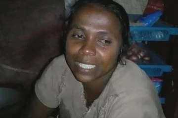 மூன்று வேளையும் பலாப்பழம் சாப்பிடும் குடும்பம் (படங்கள்)