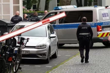 நாட்டின் அமைச்சரையே கடத்த திட்டமிட்ட ஐந்துபேர்: ஜேர்மனியில் விசாரணை துவக்கம்