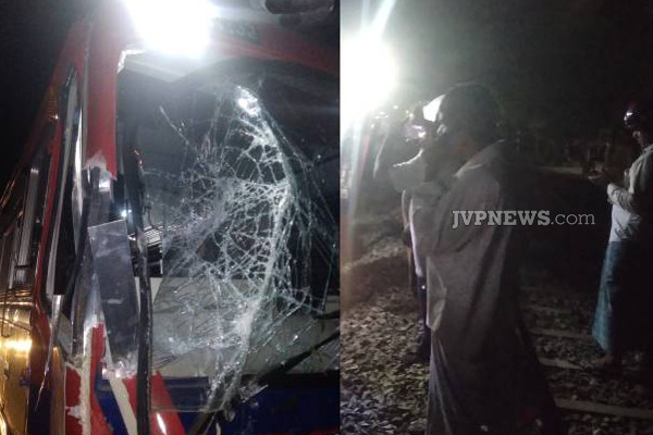சாவக்சேரியில் சற்றுமுன்னர் இடம்பெற்ற அசம்பாவிதம்: பயணிகளுக்கு நேர்ந்த நிலை? | Chavakachcheri Bus Accident Due To Brake Failure