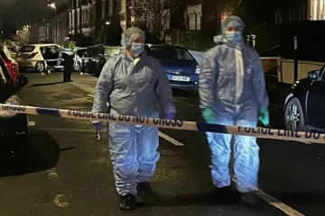 லண்டனில் கோர சம்பவம்: தாயாரும் இரு பிள்ளைகள் உட்பட 9 பேர்கள் மருத்துவமனையில்