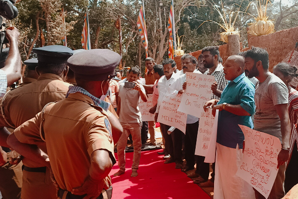 வடக்கில் மதத் திணிப்பு : துரைராசா ரவிகரன் | Struggle Against Placing A Shrine On Kurundur Hill